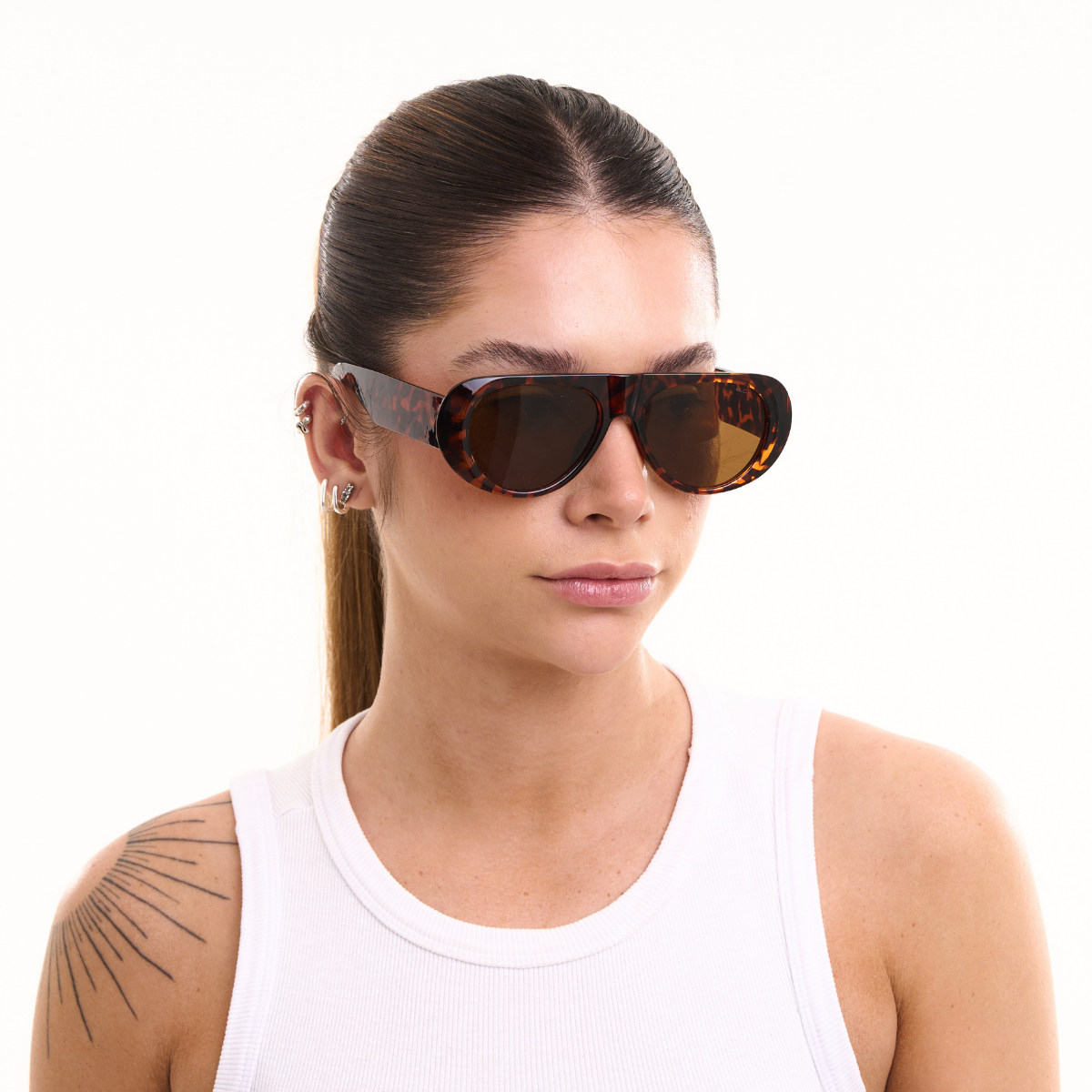Gafas de Sol Bertioga Marrón – Estilo Sofisticado y Protección UV