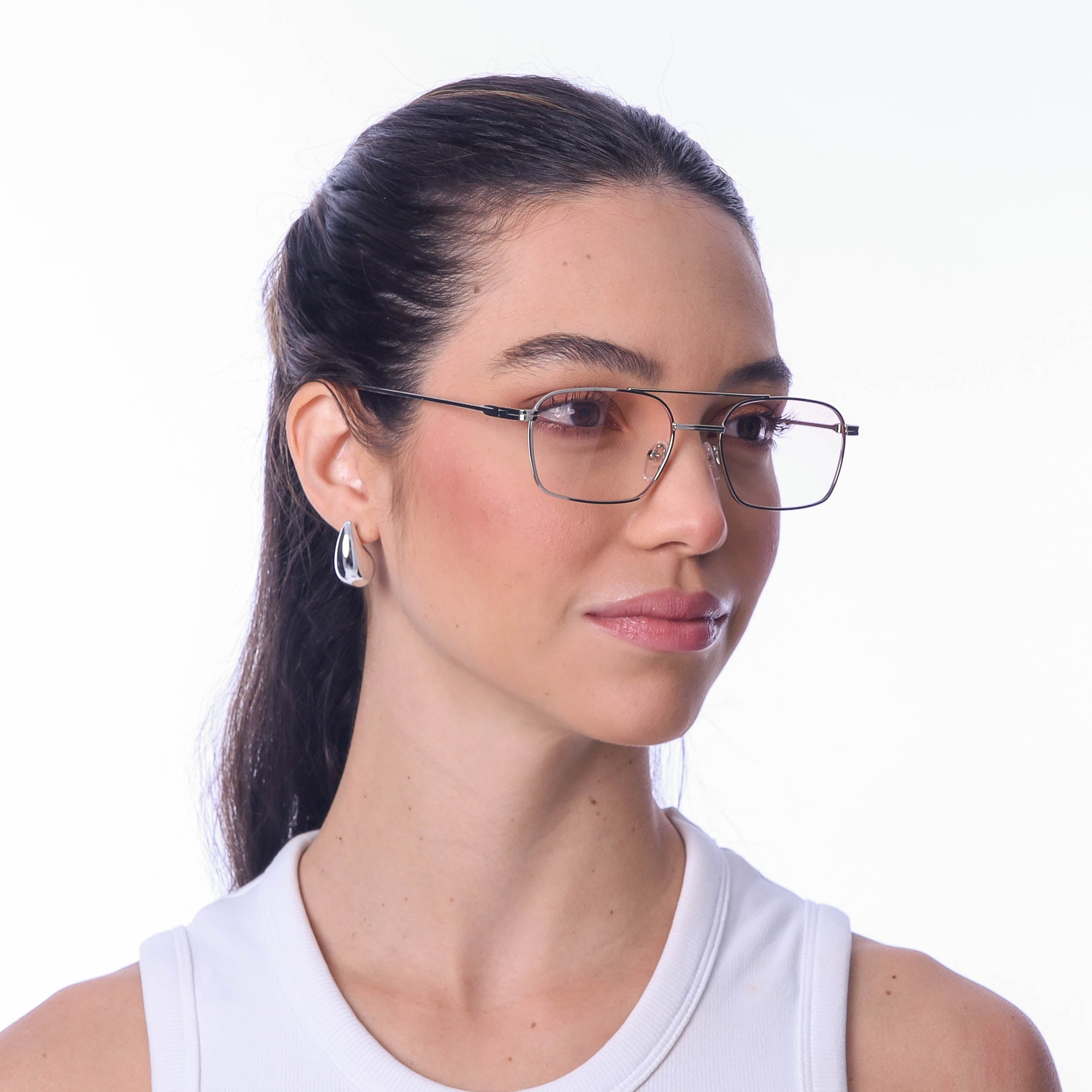 Gafas de Sol Next: Estilo moderno, protección UV y comodidad