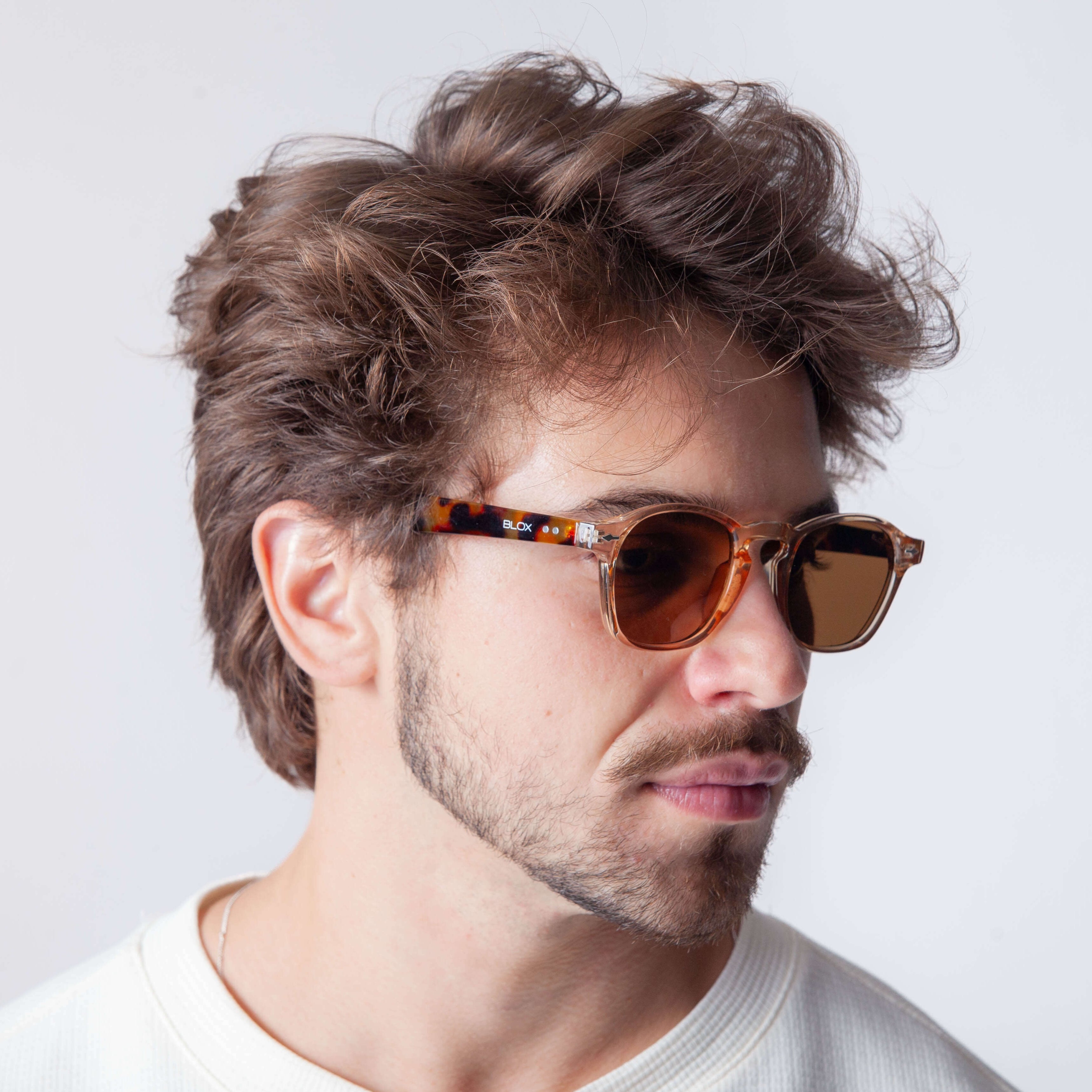 Gafas de Sol Mónaco: Elegancia y Estilo para tu look
