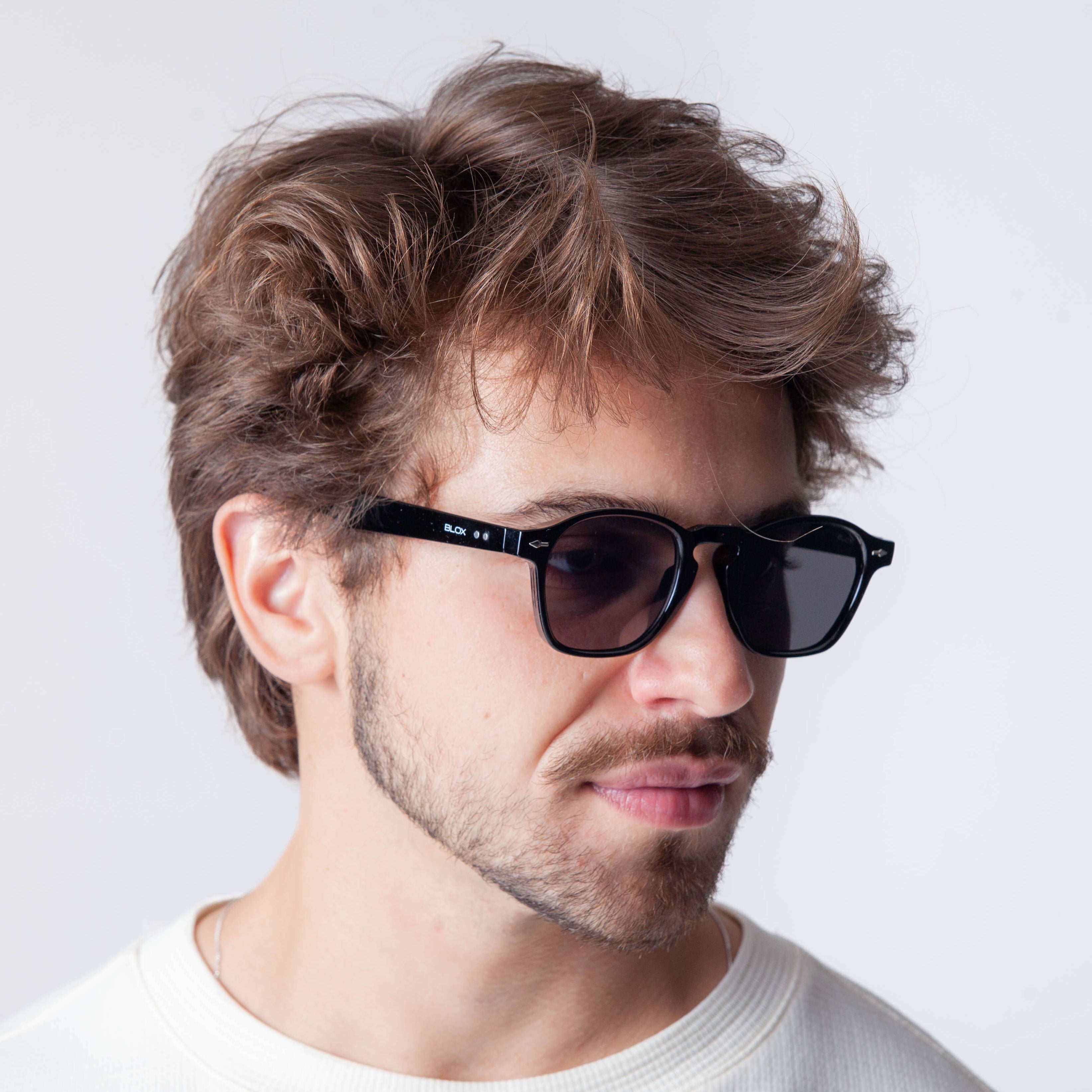 Gafas de Sol Mónaco: Elegancia y Estilo para tu look